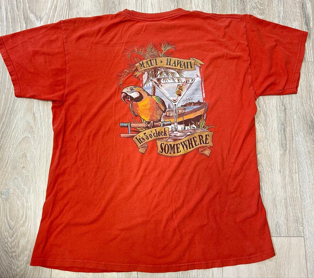 The Duck Co Maui Hawaii Men’s Large Parrot Graphic T-Shirt 5 O’Clock Somewhere